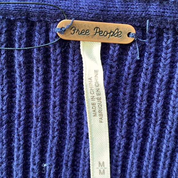 FREE PEOPLE RIBBED SWEATSHIRTS - Picture 11 of 15